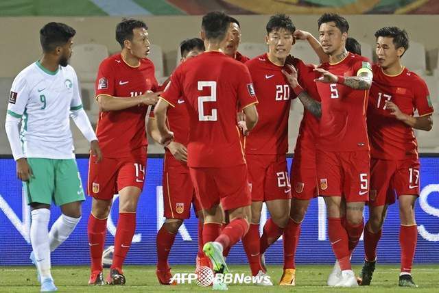 讲述同一世界观全新故事2025-10-21 马律师回归！