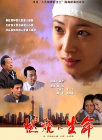 最新《潜艇总动员》定档6月1日 “外星宝贝”亮相 2019-04-22 电影《潜艇总动员：外星宝贝计划》今日发布“遨游星际”版定档海报及预告，并正式宣布定档2019年6月1日，再次回归儿童节档期。